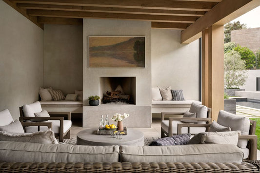 The Allure of Quiet Luxury: Cultivating Elegance with Subtle Sophistication
